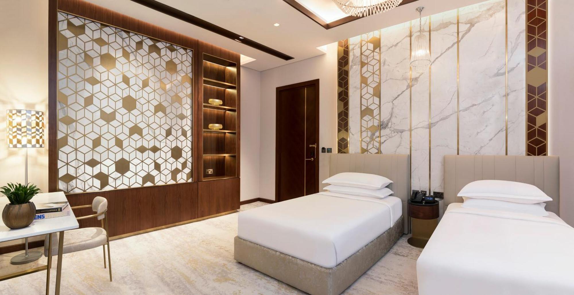 Velero Hotel Doha Lusail Eksteriør bilde A guest room at the hotel