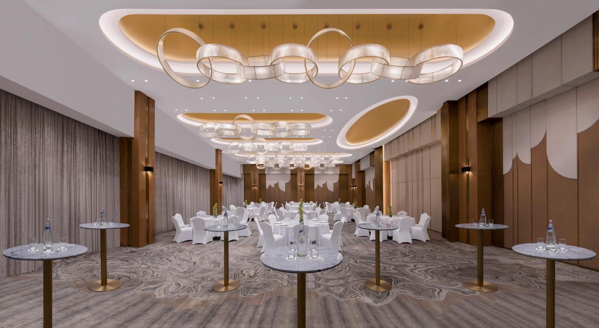 Velero Hotel Doha Lusail Eksteriør bilde The ballroom